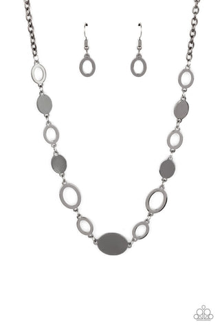 Working OVAL-time - Paparazzi - Black Gunmetal Disc and Oval Necklace