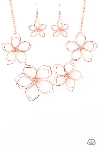 Flower Garden Fashionista - Paparazzi - Copper Wire Flower 2021 Convention Exclusive Necklace
