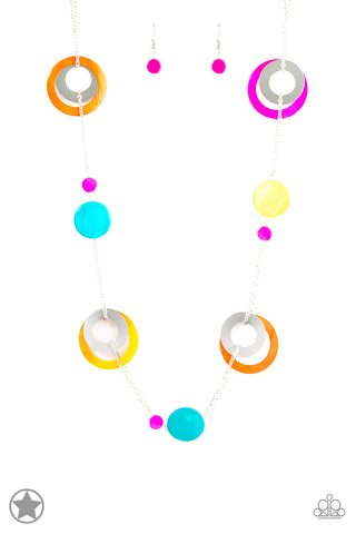 Kaleidoscopically Captivating - Paparazzi - Multi Colored Disc Silver Blockbuster Necklace